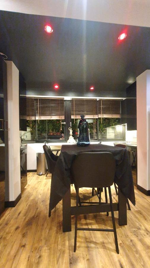 Le K: Upscale Seaside Apartment with Japanese Toilet Marseille Exterior photo