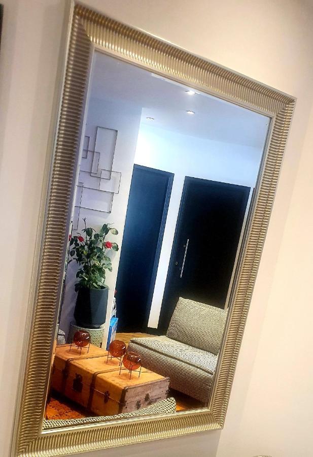 Le K: Upscale Seaside Apartment with Japanese Toilet Marseille Exterior photo