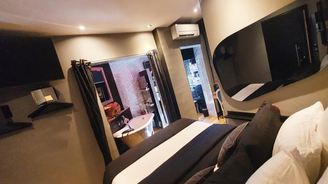 Le K: Upscale Seaside Apartment with Japanese Toilet Marseille Exterior photo