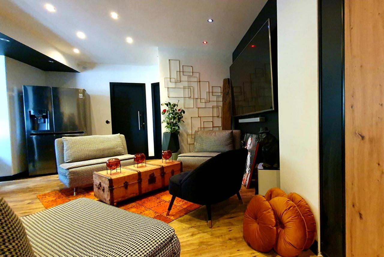 Le K: Upscale Seaside Apartment with Japanese Toilet Marseille Exterior photo